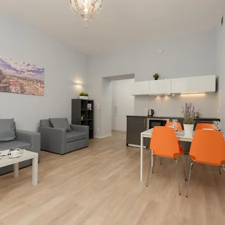 Planty Park Lobzowska By Renters * Krakow