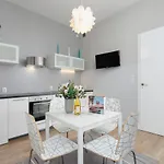 Planty Park Lobzowska By Renters Lejlighed