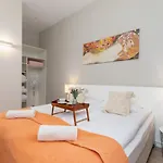Planty Park Lobzowska By Renters Appartement